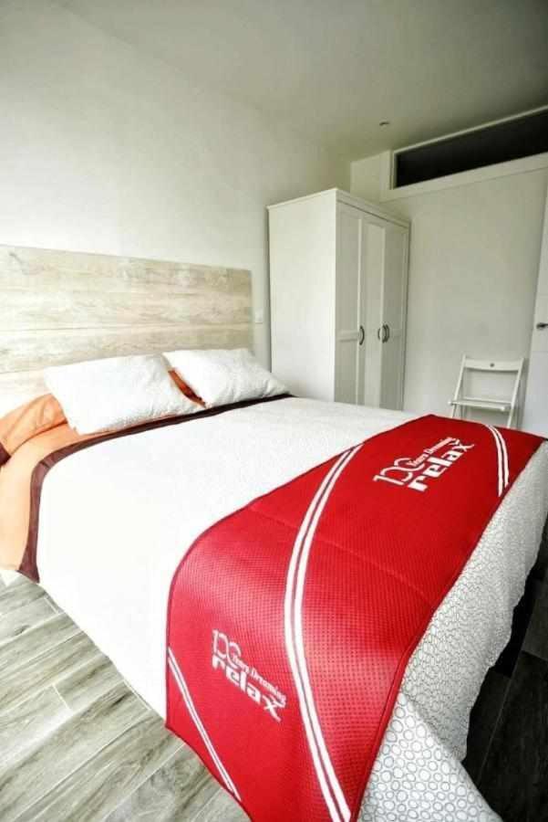 Apartamentos Turisticos El Balcon De Llavandes コロンブレス エクステリア 写真